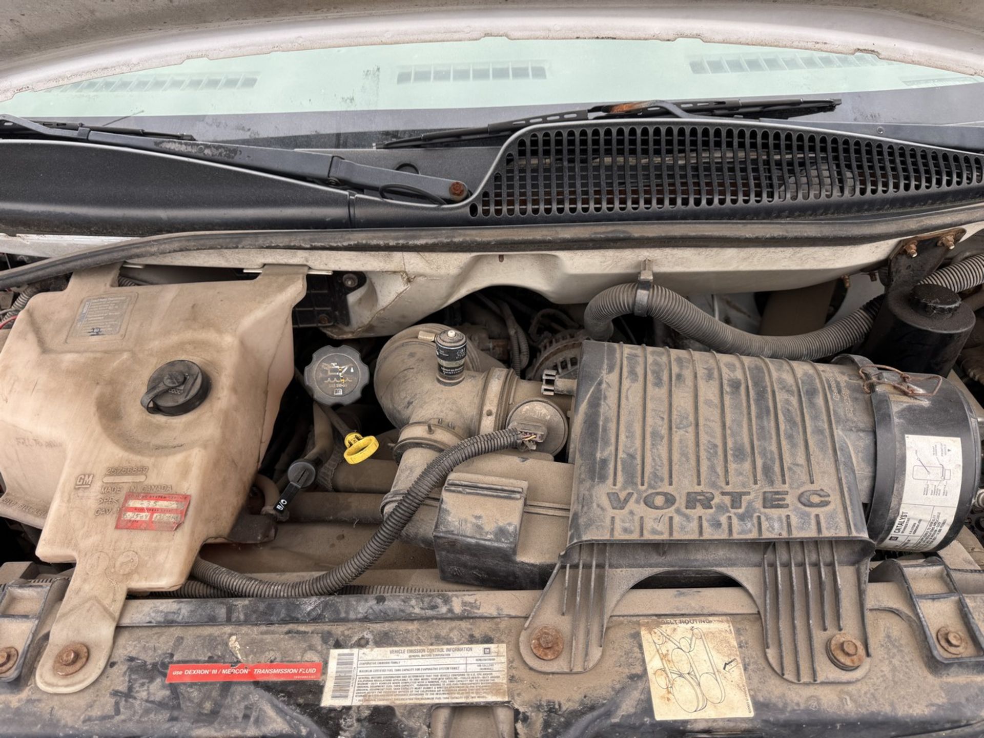 2003 GMC 2500 Box Van - Image 14 of 16