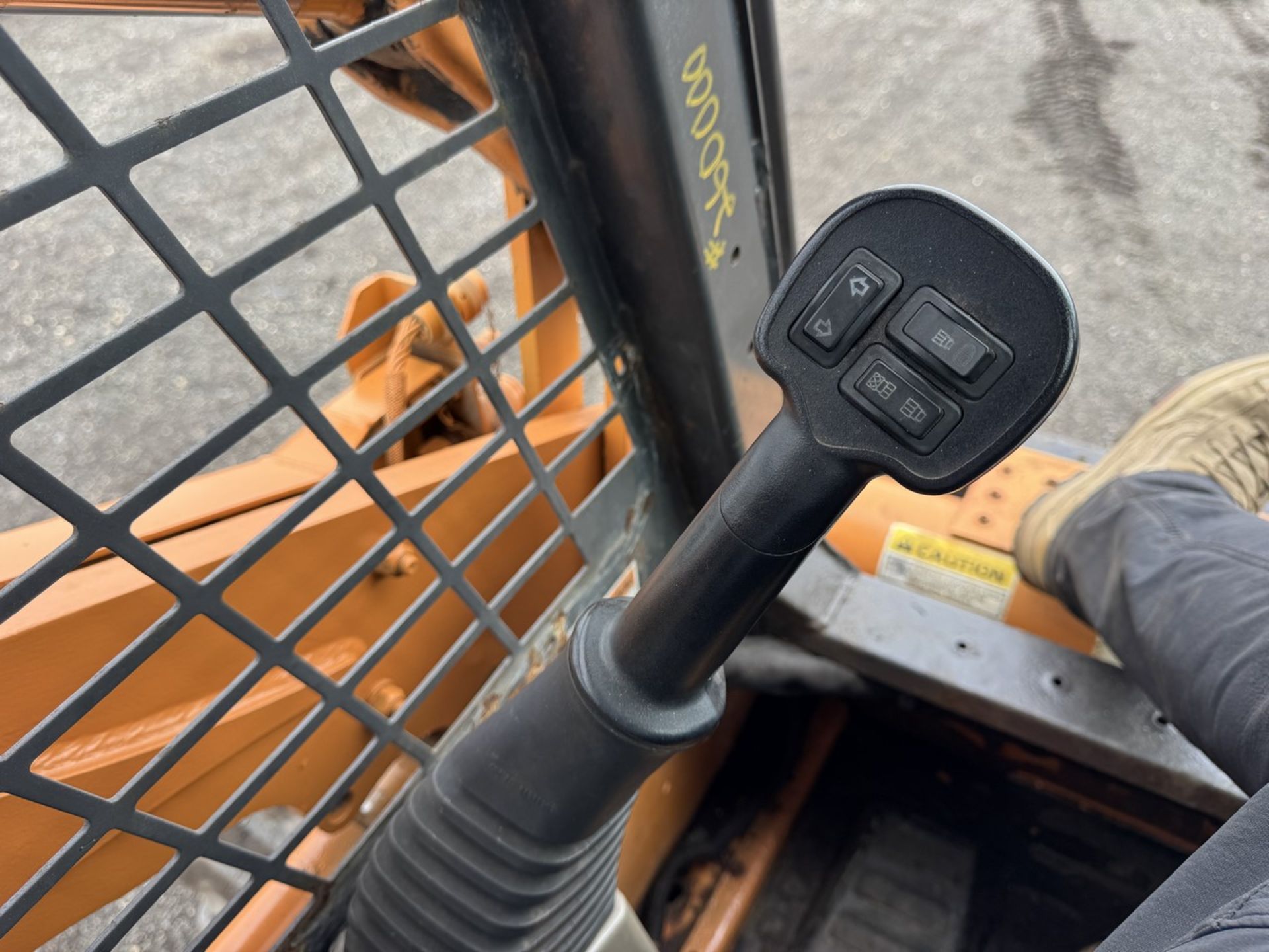 2006 Case 450 Skid Steer - Image 26 of 29