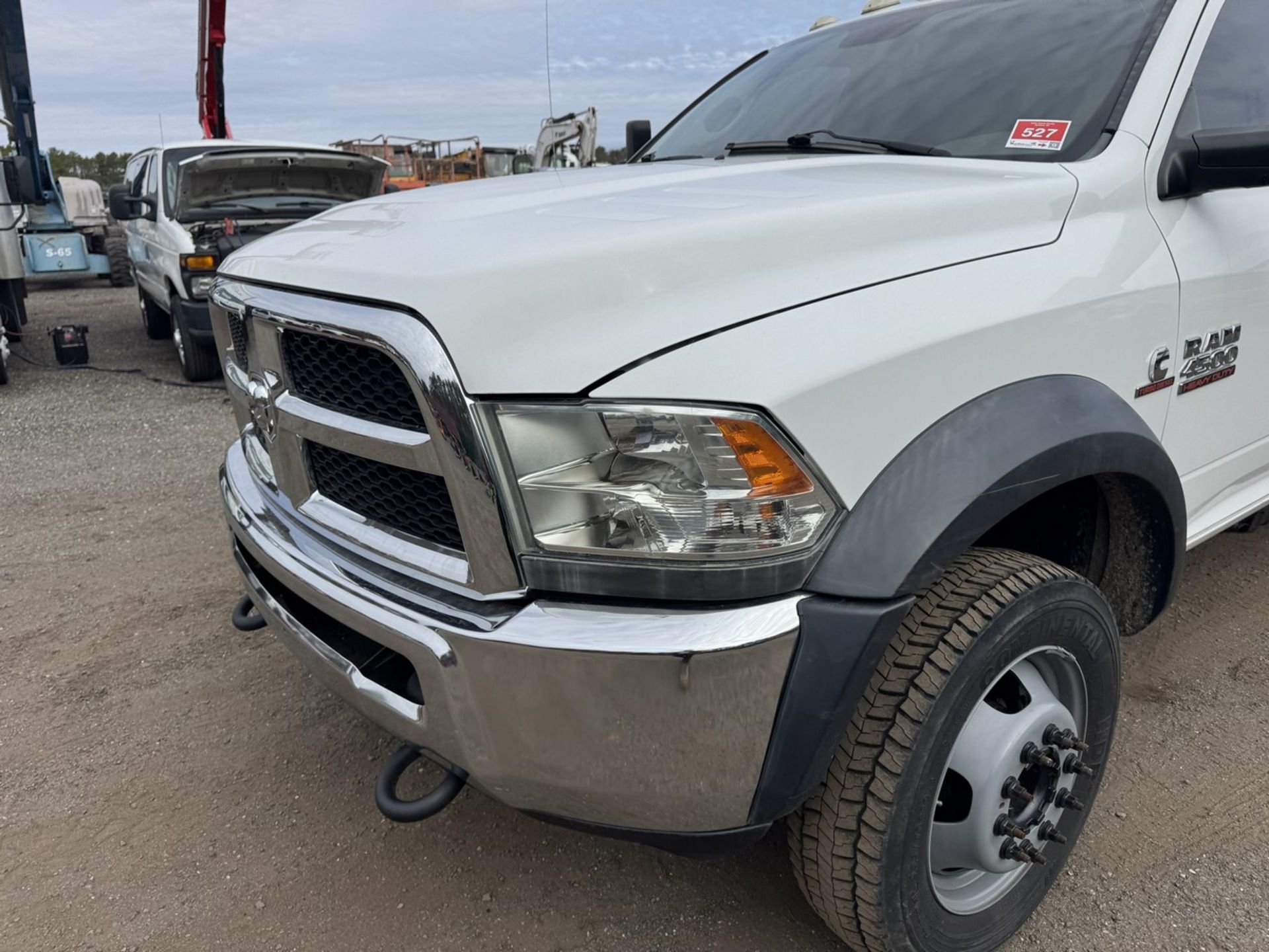 2015 Ram 4500 Utility Body - Image 13 of 33