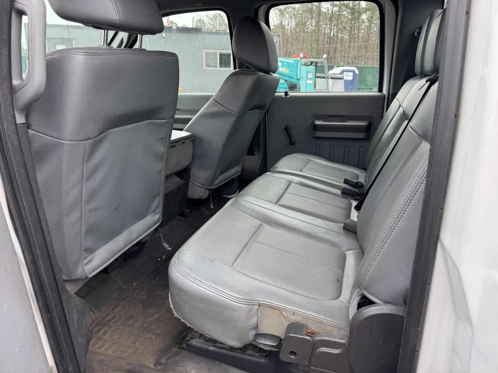 2014 Ford F-350 4x4 Diesel - Image 18 of 22