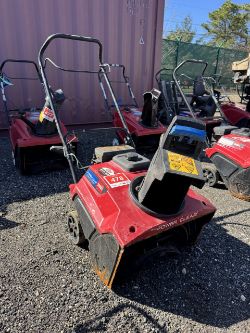 Toro Power Clear 721R Snow Blower