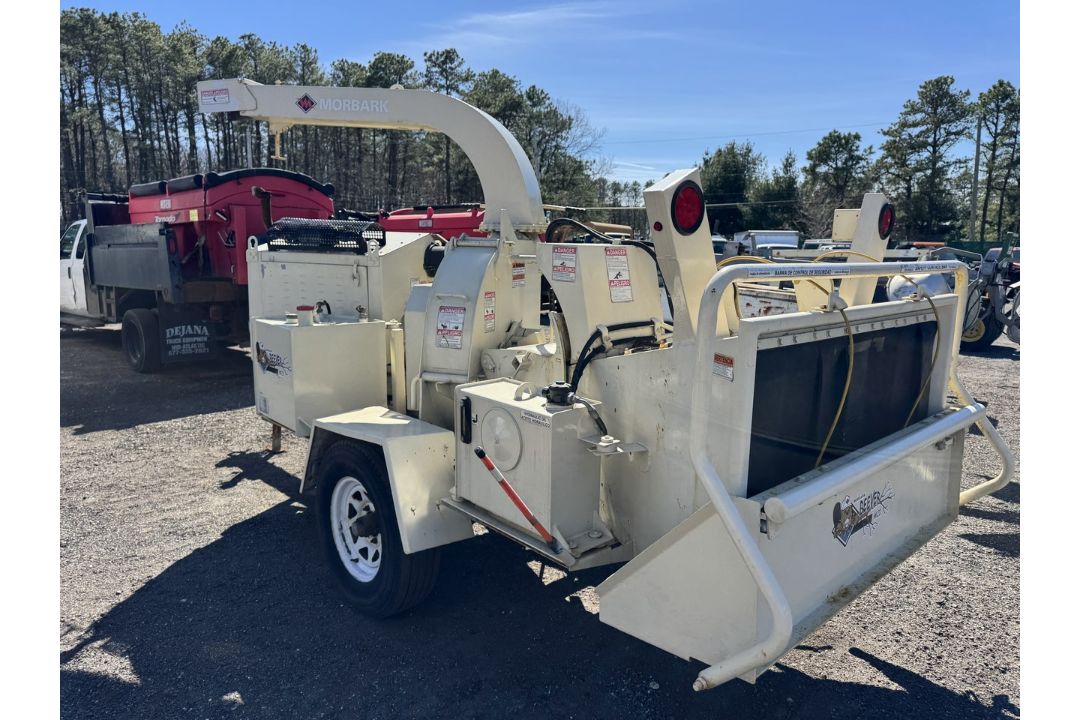 2016 Morbark Beever M12D Wood Chipper - Image 6 of 19
