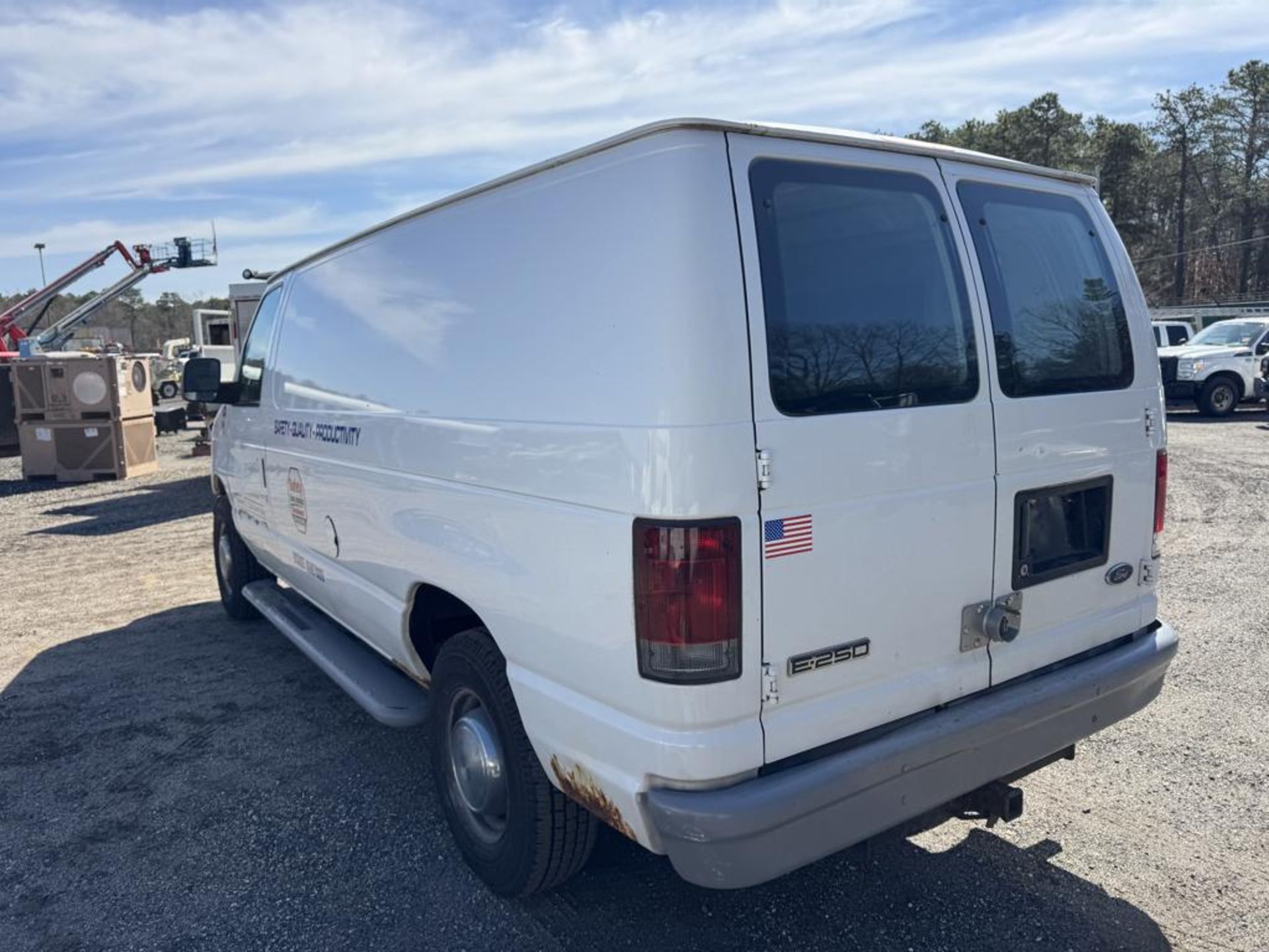 2006 Ford E-250 - Image 7 of 16