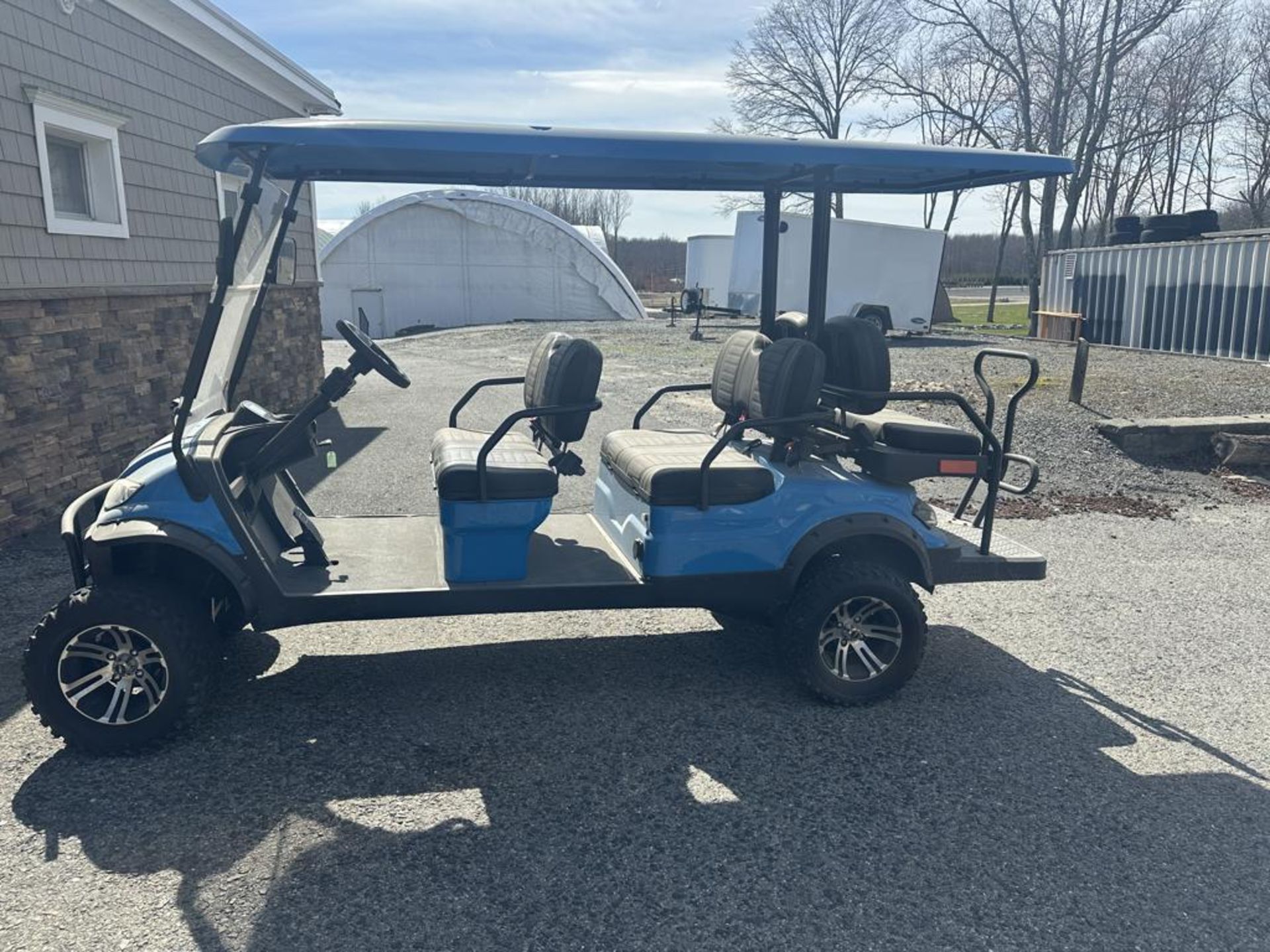 ICON 6 Seater Electric Golf Cart - Image 2 of 6