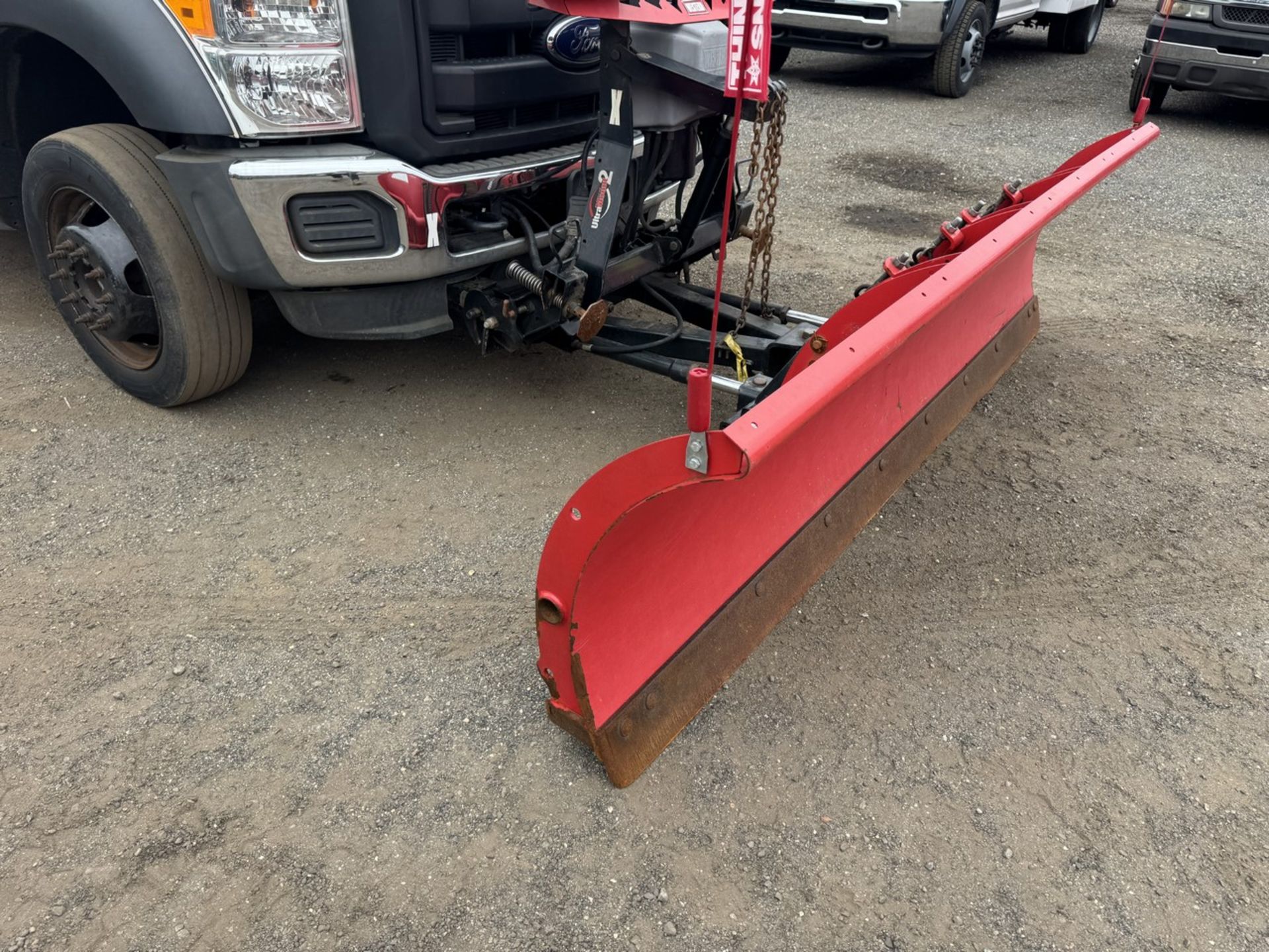 2016 Ford F-550 Mason Dump 4x4 w/ Plow and Salter - Image 18 of 39