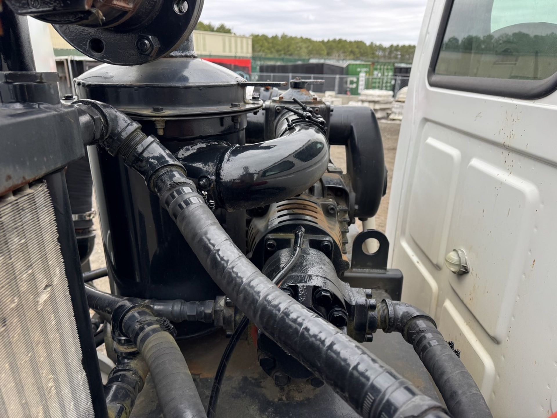 2004 Sterling L7500 Vacuum Loader Truck - Image 35 of 48