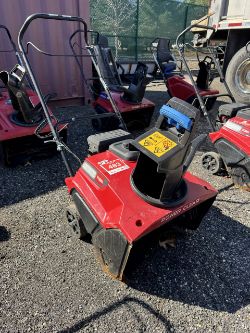 Toro Power Clear 721 RC Snow Blower