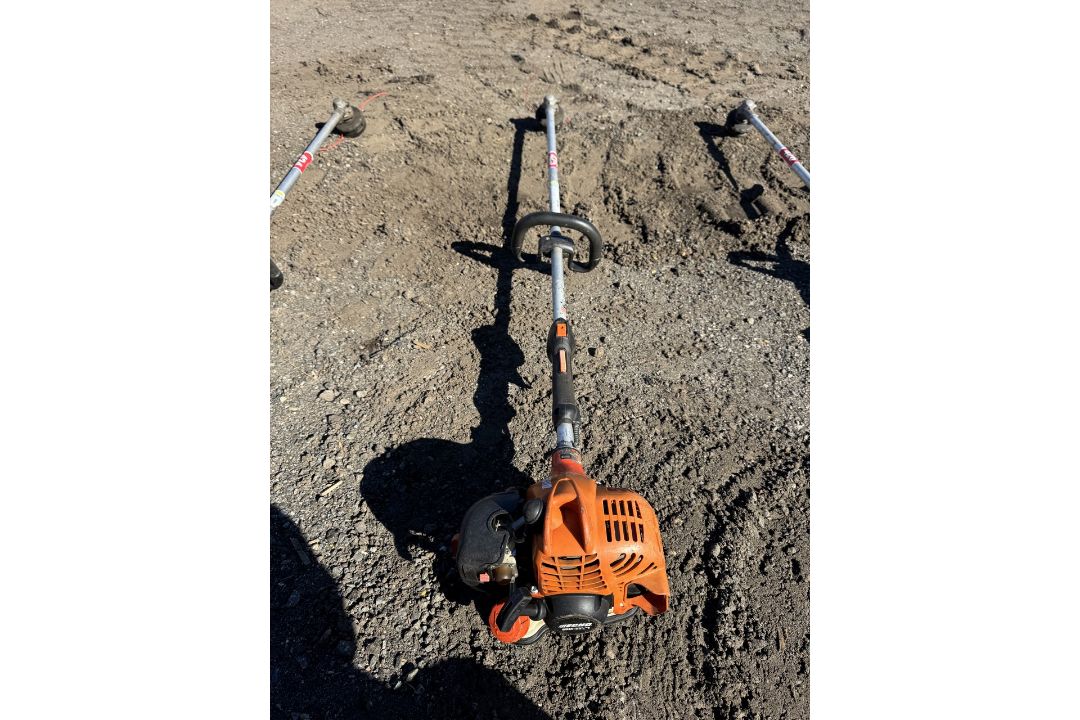 ECHO SRM2320T Weed Wacker - Image 1 of 4