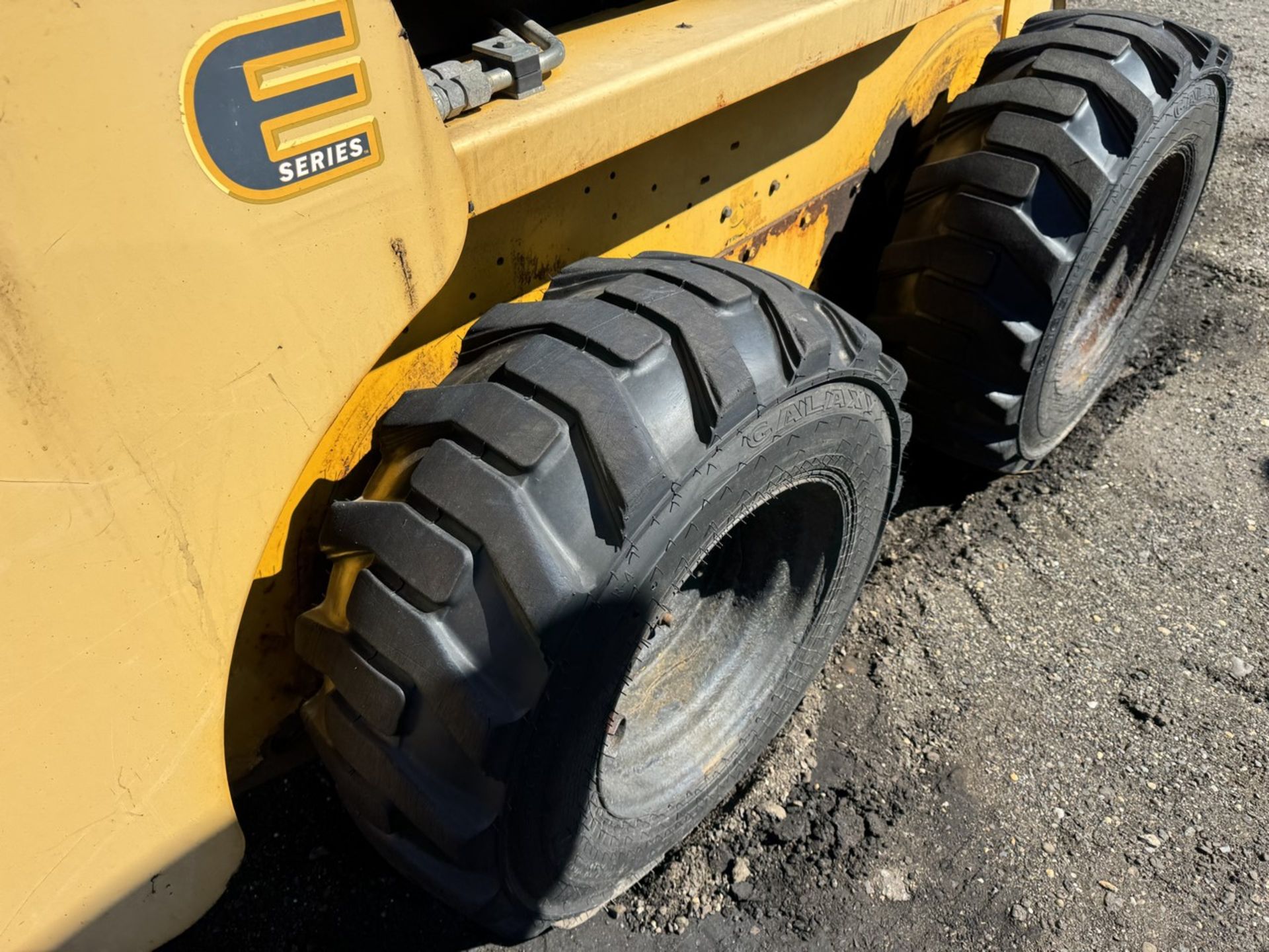 Gehl 5640 Skid Steer (INOPERABLE) - Image 11 of 21