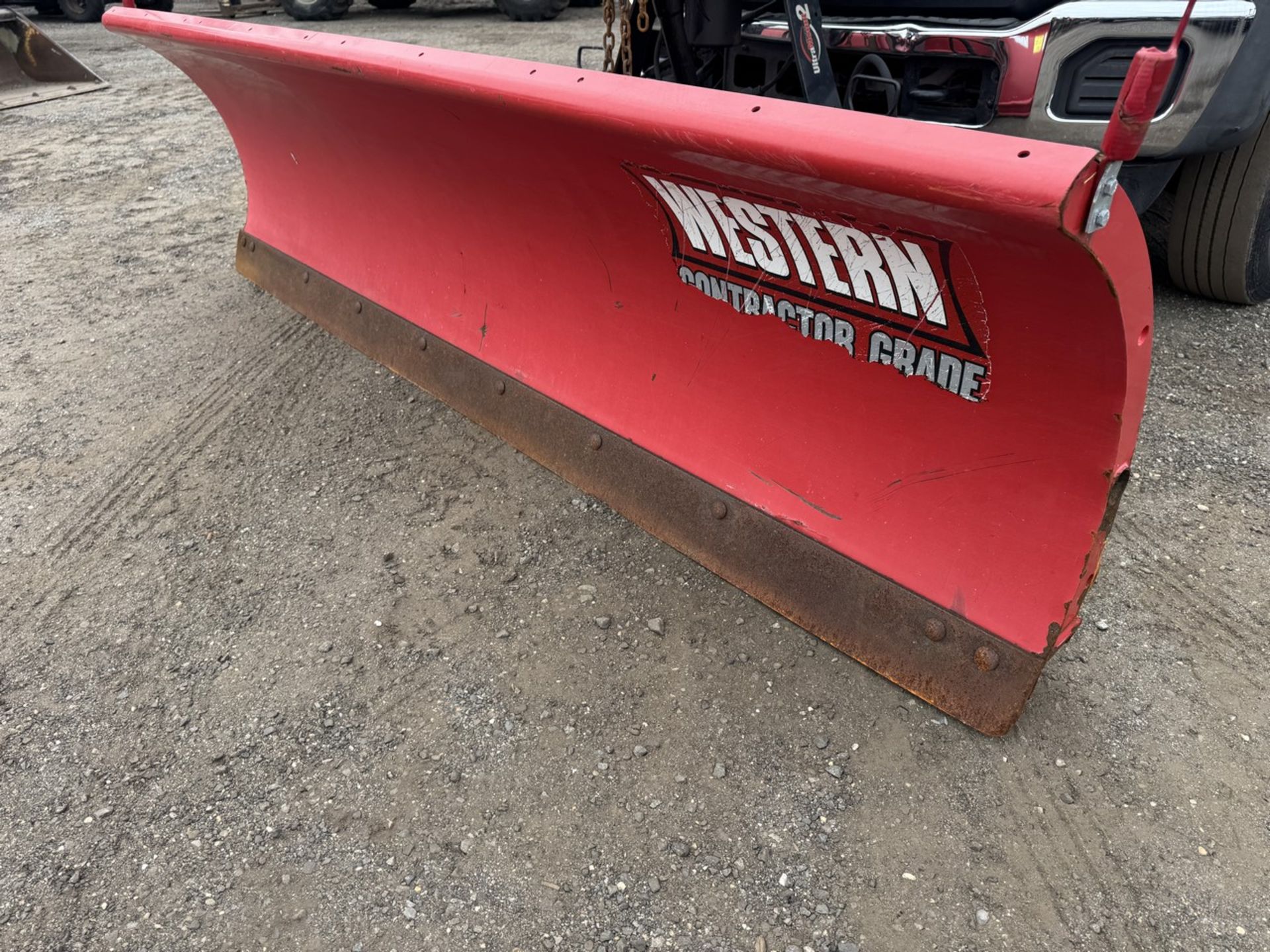 2016 Ford F-550 Mason Dump 4x4 w/ Plow and Salter - Image 14 of 39