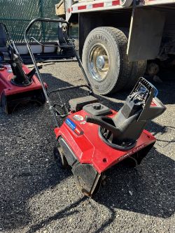 Toro Power Clear 721R Snow Blower
