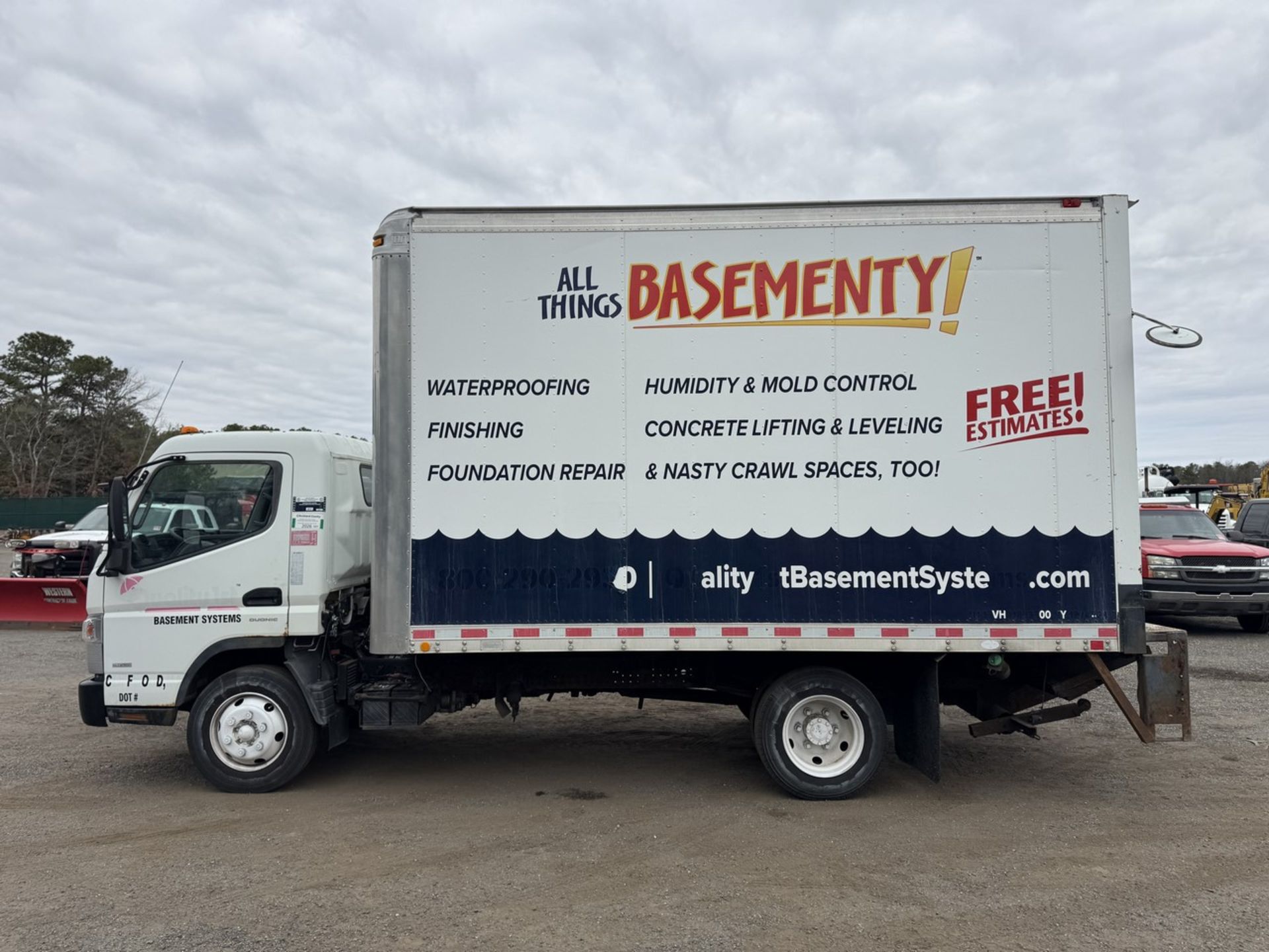 2011 Mitsubishi Fuso FE160 14’ Box Truck - Image 9 of 22