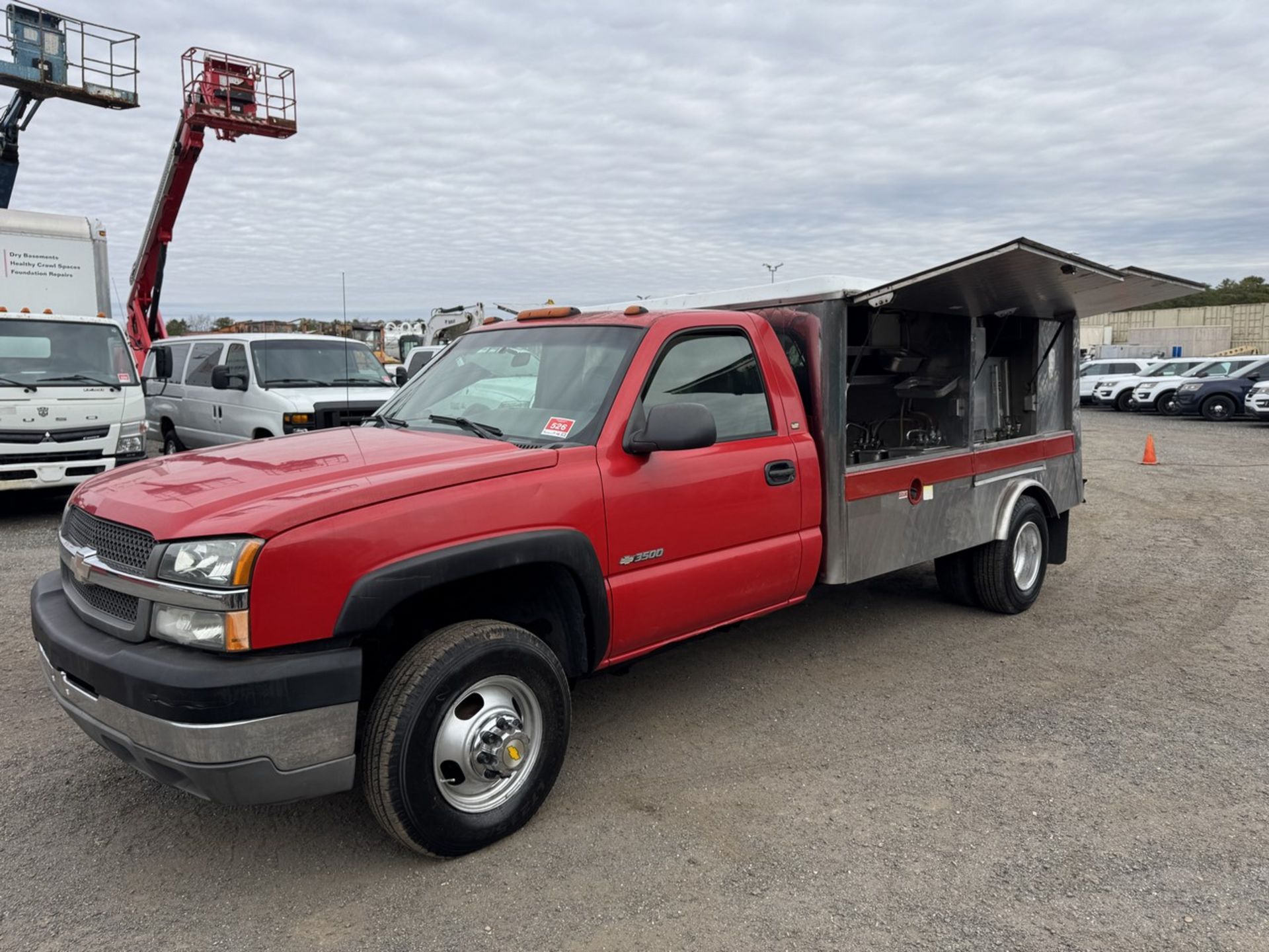 2004 Chevy Silverado 3500HD Lunch Truck - Image 10 of 28