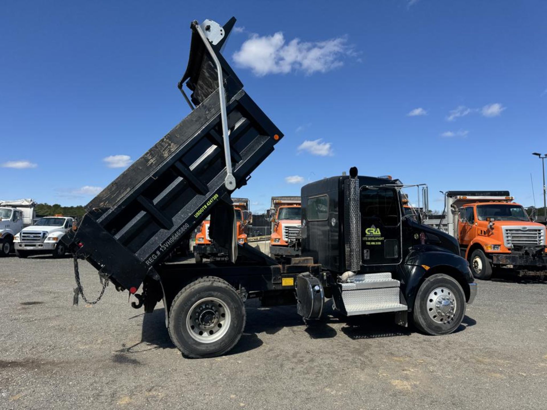 2020 Kenworth T370 Single Axle Dump 48k Original Miles - Image 5 of 46