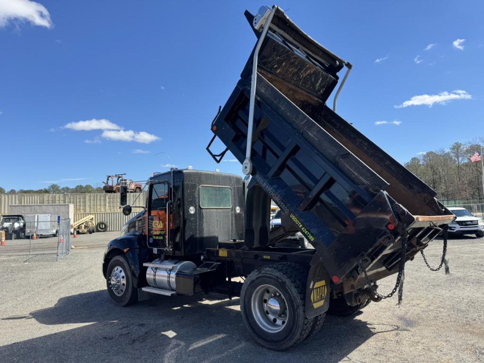 2020 Kenworth T370 Single Axle Dump 48k Original Miles - Image 11 of 46