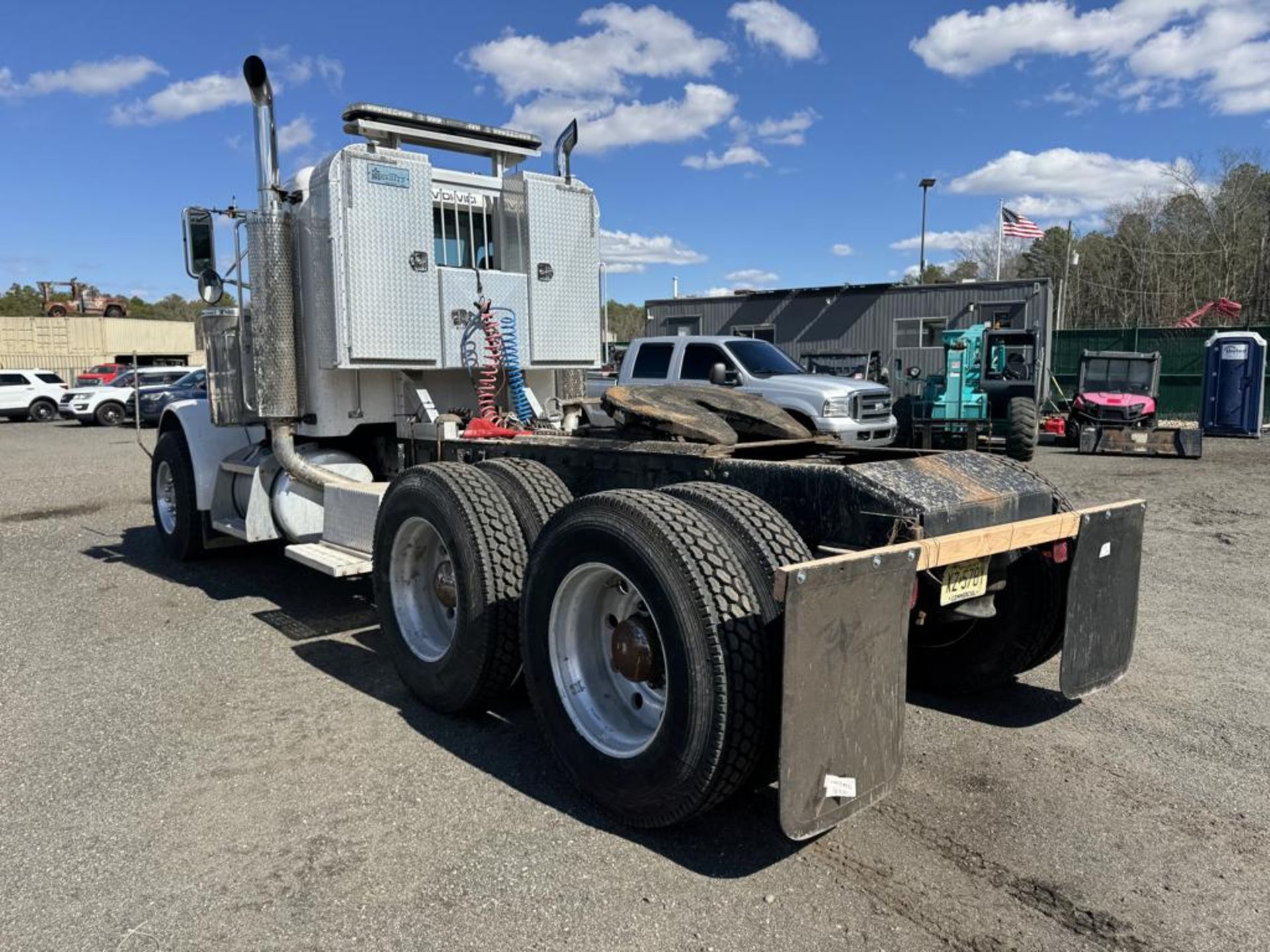 1988 Peterbilt 379 Day Cab Tandem - Image 9 of 46