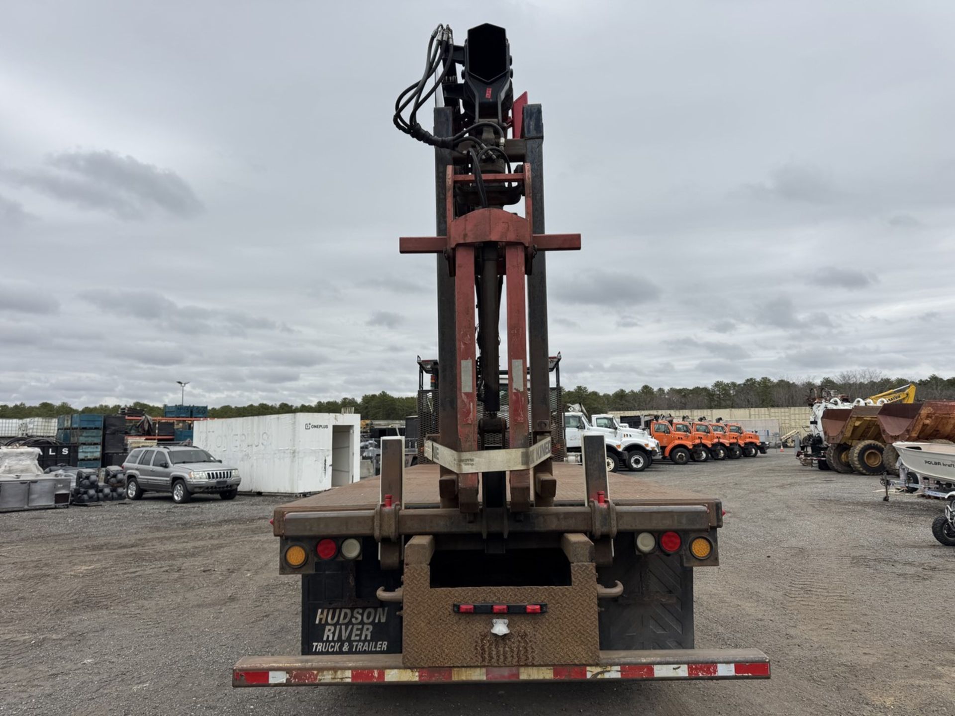 2005 HIAB 255K-2 HIPRO Material Crane Mounted on 2005 Sterling 6513 - Image 9 of 56