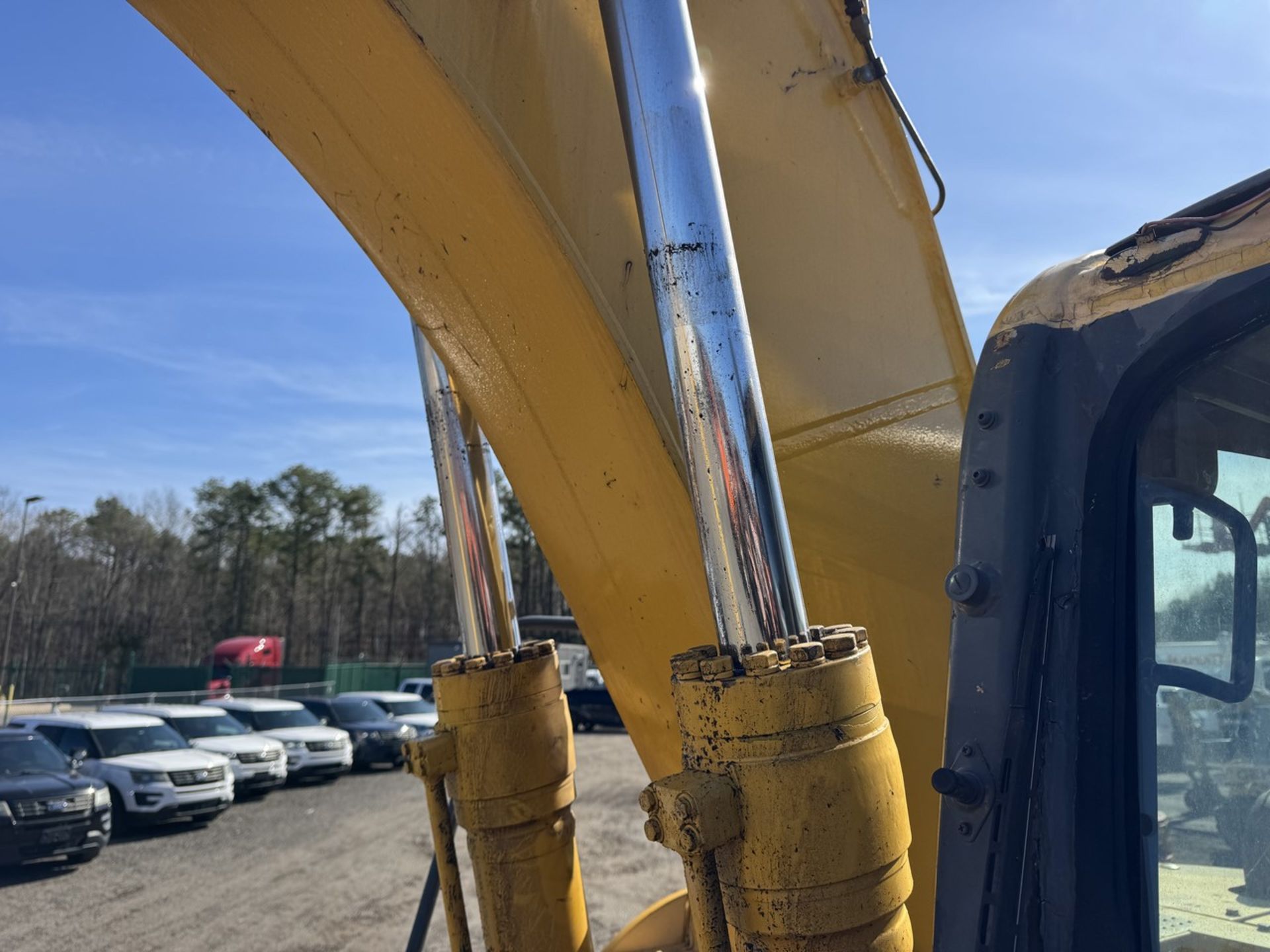 2009 Komatsu PC138USLC Tracked Excavator - Image 18 of 25