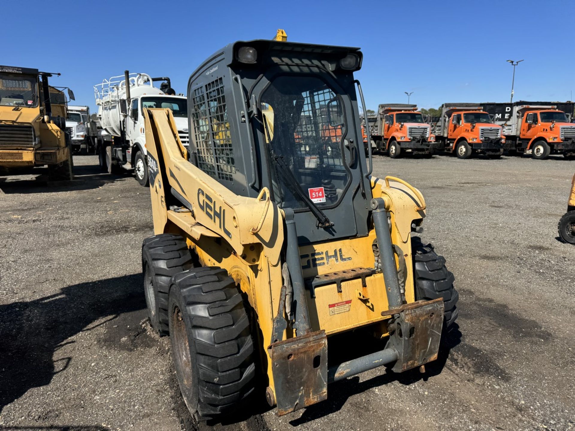 Gehl 5640 Skid Steer (INOPERABLE) - Image 3 of 21
