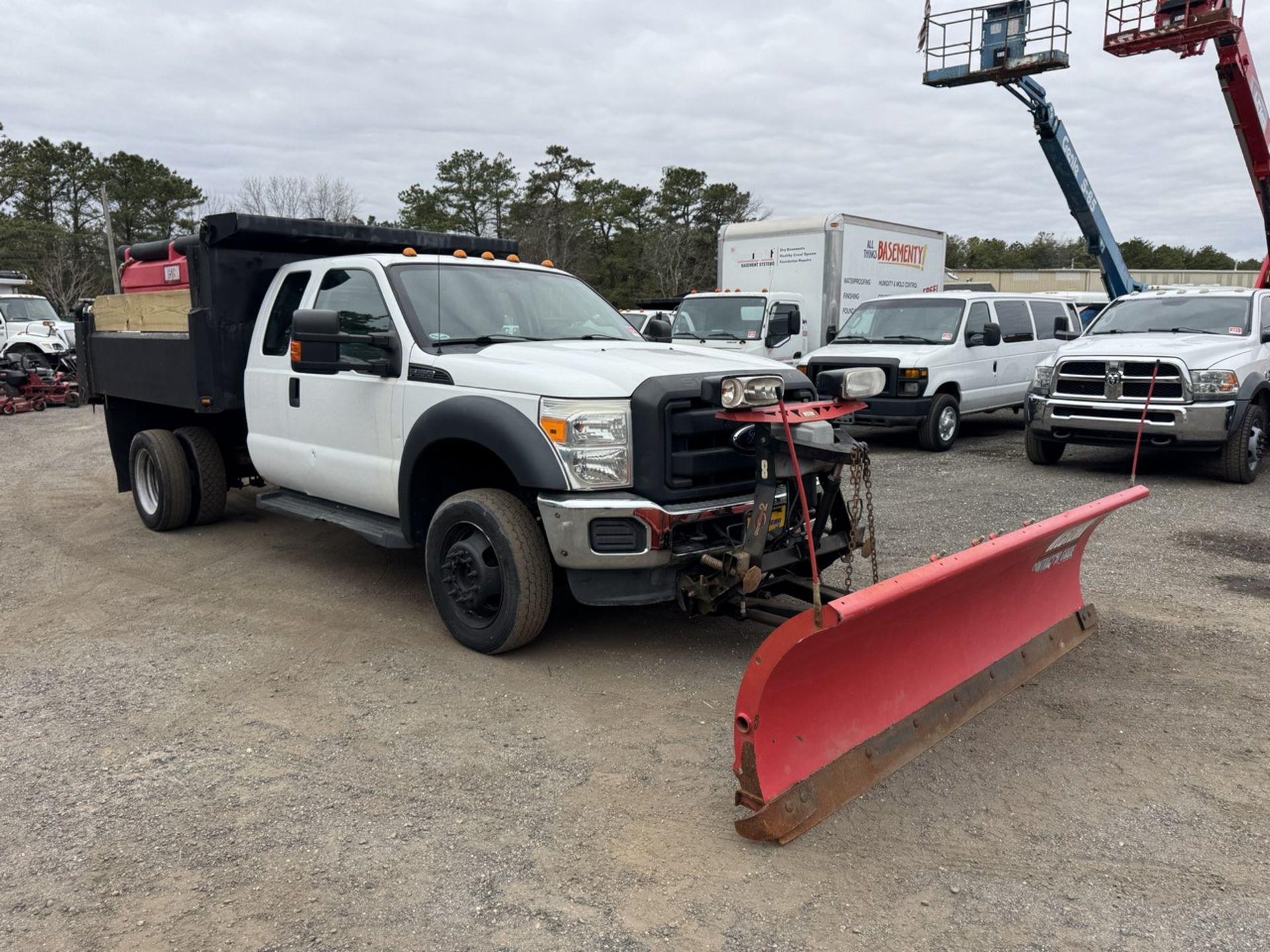 2015 Ford F-550 Mason Dump 4x4 w/ Plow and Salter - Image 3 of 32