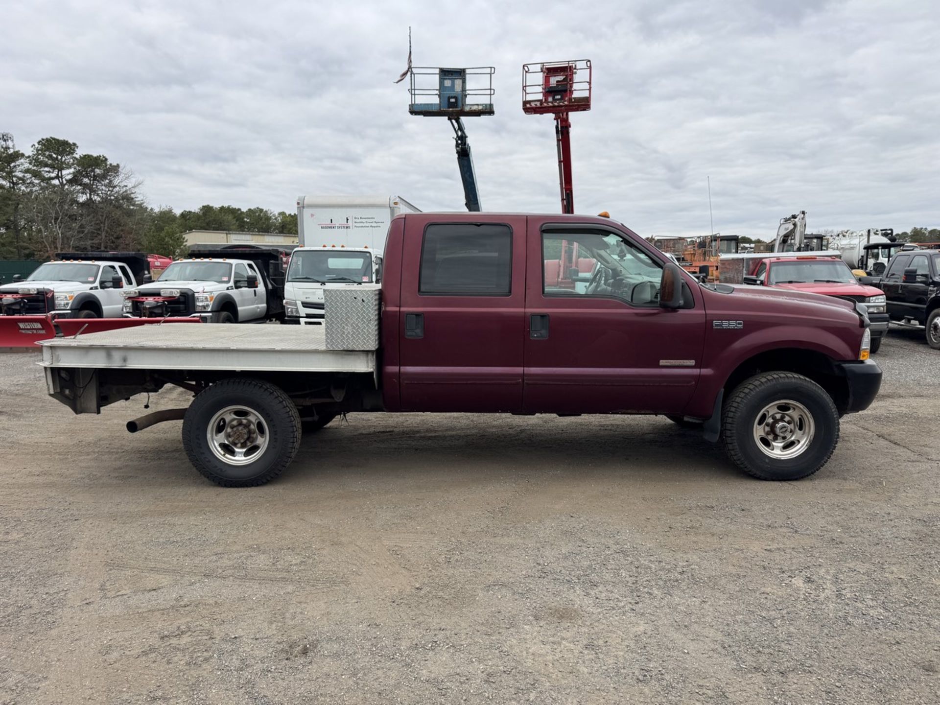 2004 Ford F-350 4x4 Diesel - Image 4 of 25