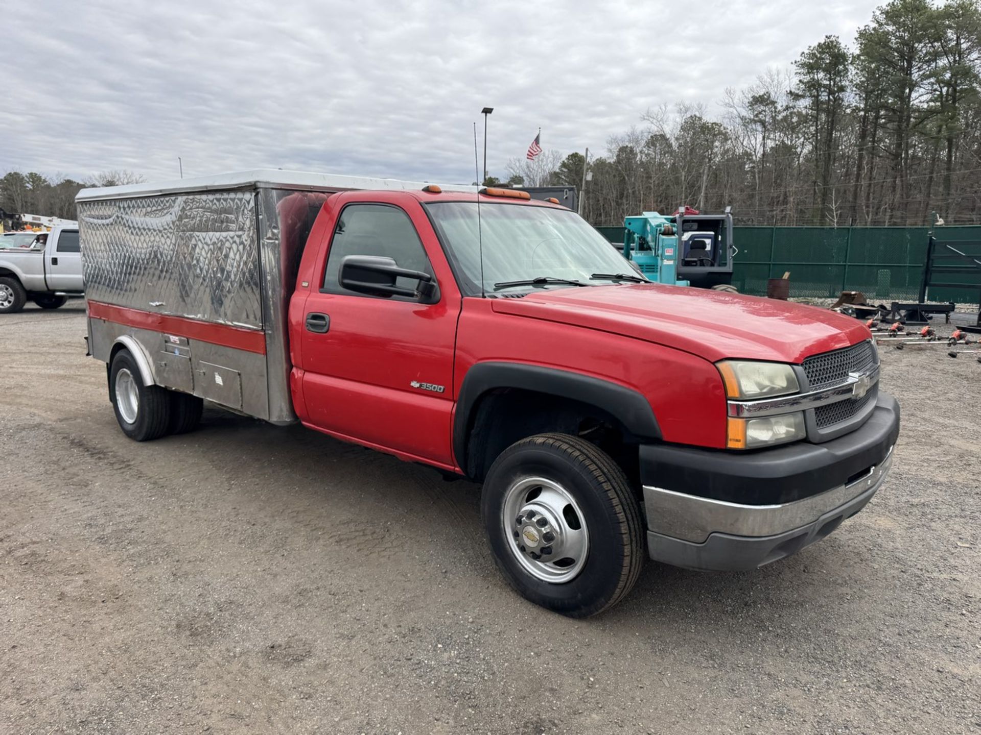 2004 Chevy Silverado 3500HD Lunch Truck - Image 3 of 28