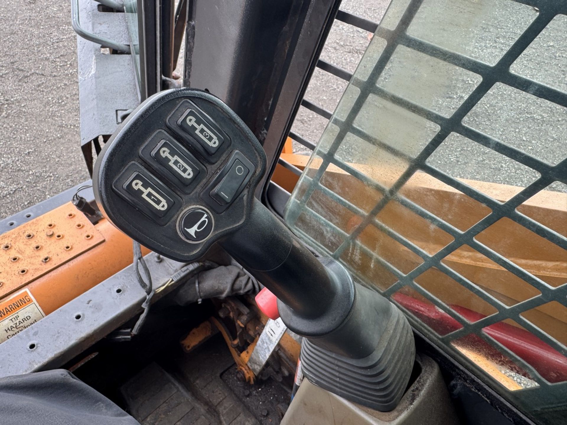 2006 Case 450 Skid Steer - Image 25 of 29