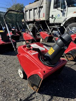 Toro Power Clear 721RC Snow Blower