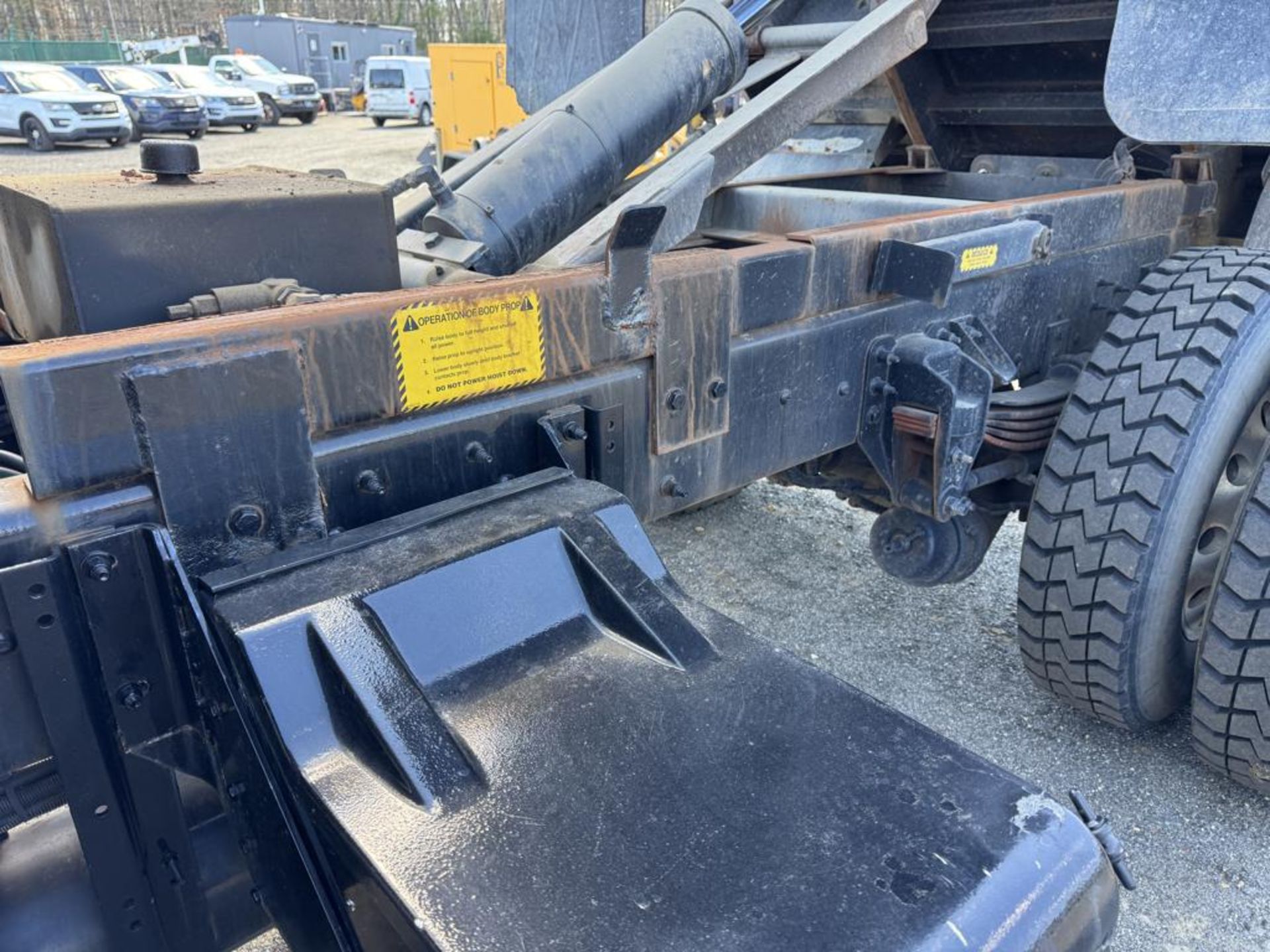 2020 Kenworth T370 Single Axle Dump 48k Original Miles - Image 20 of 46