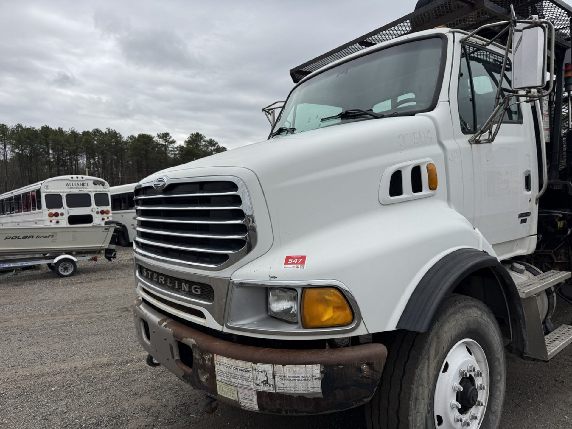 2005 HIAB 255K-2 HIPRO Material Crane Mounted on 2005 Sterling 6513 - Image 15 of 56