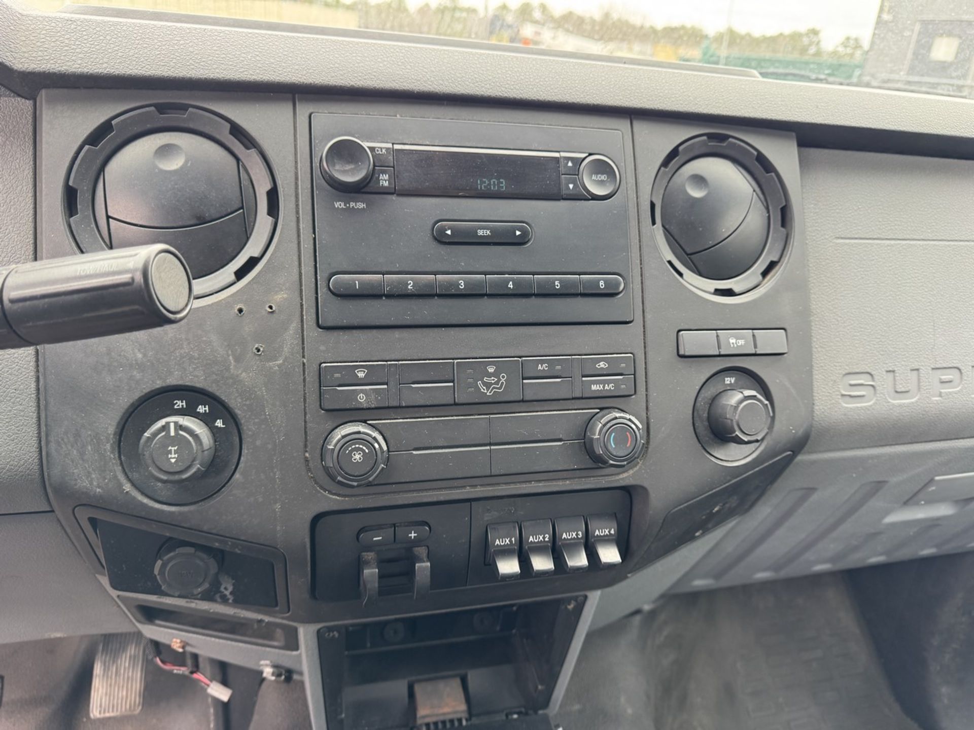 2014 Ford F-350 4x4 Diesel - Image 19 of 22