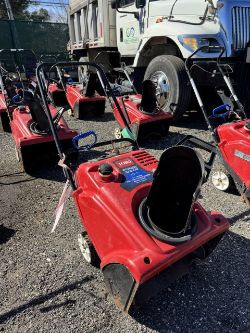Toro Power Clear 721R Snow Blower
