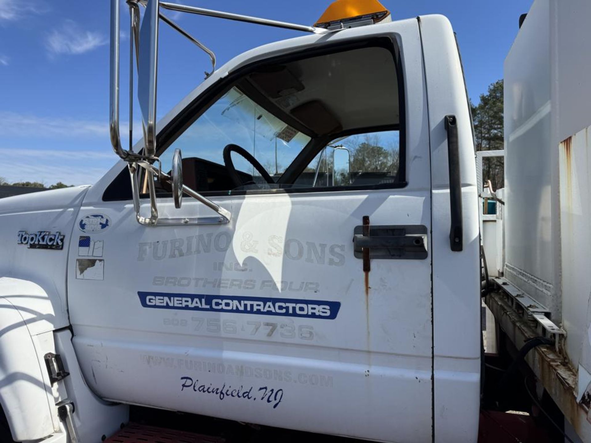 1991 GMC TopKick Lube Truck - Image 12 of 32