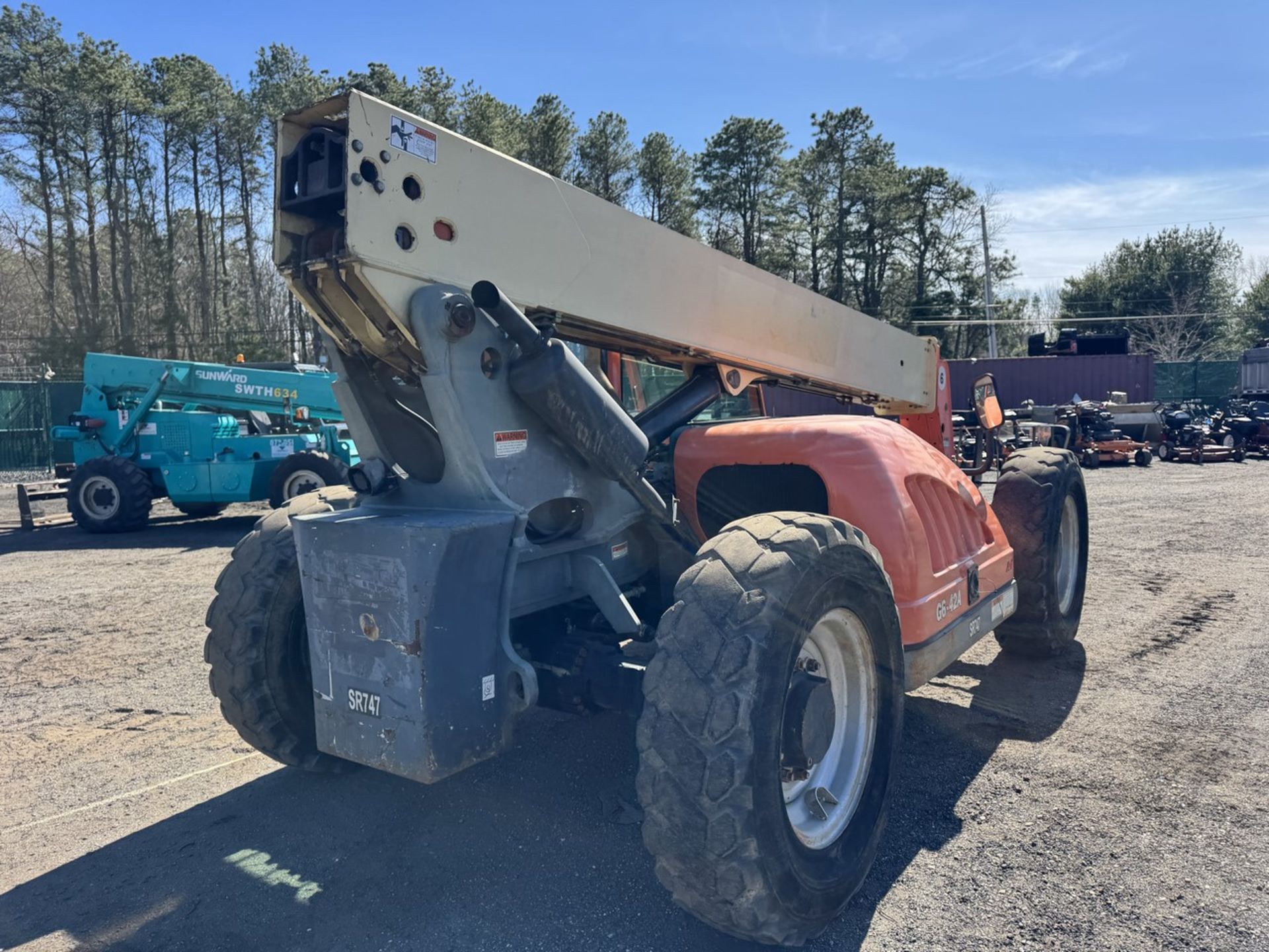 2005 JLG G6-42A Rough Terrain Telehandler 6,600lb - Image 12 of 41