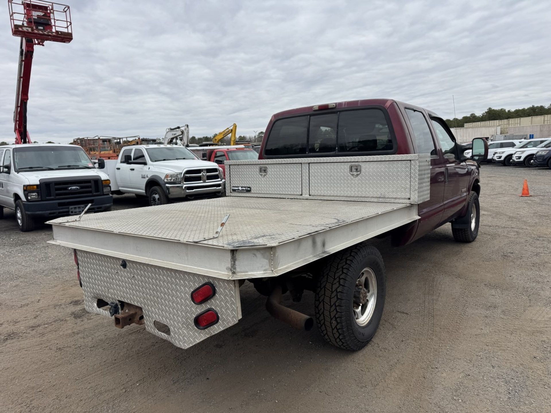 2004 Ford F-350 4x4 Diesel - Image 6 of 25