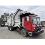 2009 Mack Garbage Truck Front Loader