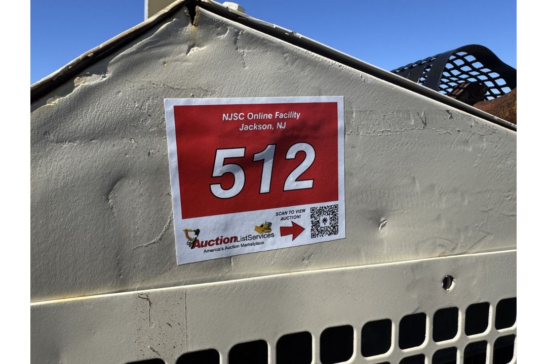 2016 Morbark Beever M12D Wood Chipper - Image 2 of 19