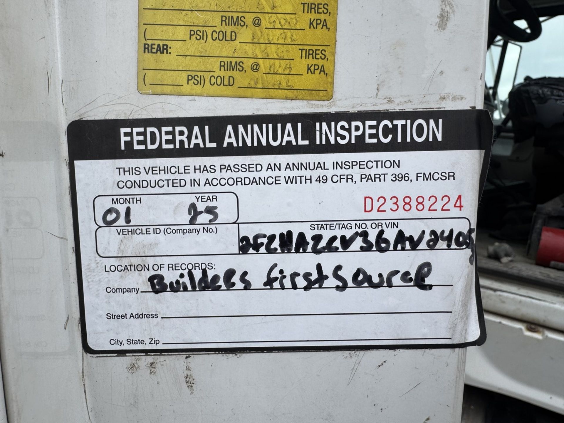 2005 HIAB 255K-2 HIPRO Material Crane Mounted on 2005 Sterling 6513 - Image 55 of 56