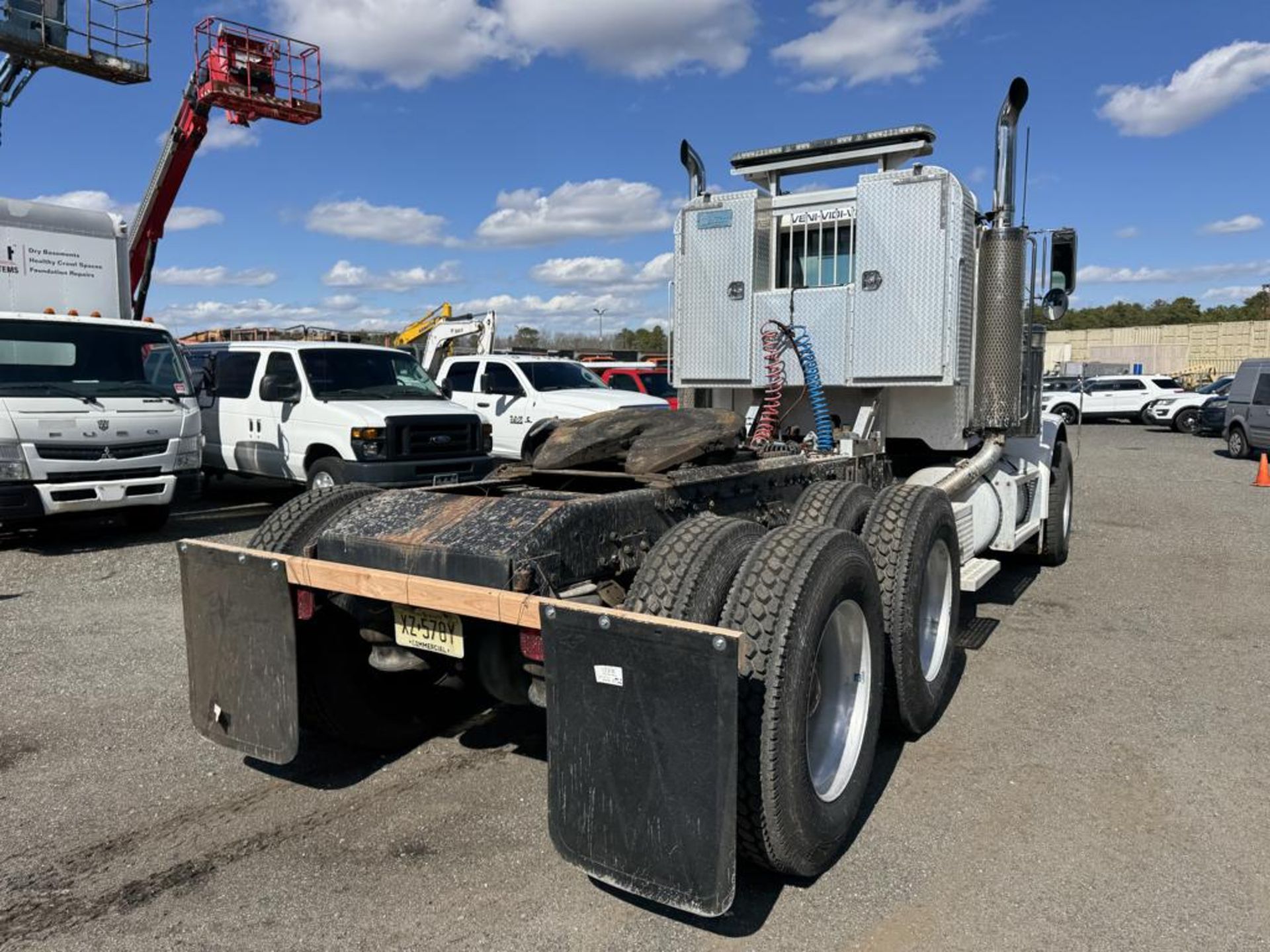 1988 Peterbilt 379 Day Cab Tandem - Image 6 of 46