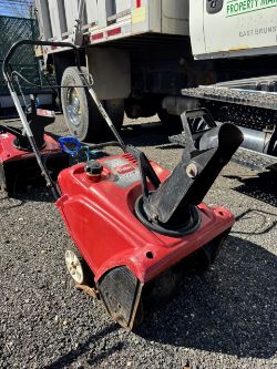 Toro Power Clear 721RC Snow Blower