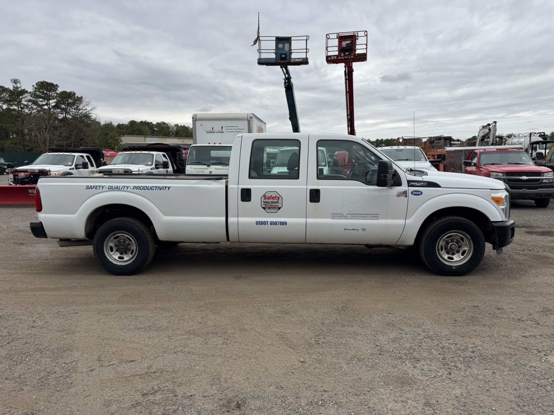 2013 Ford F-250 RWD - Image 4 of 23