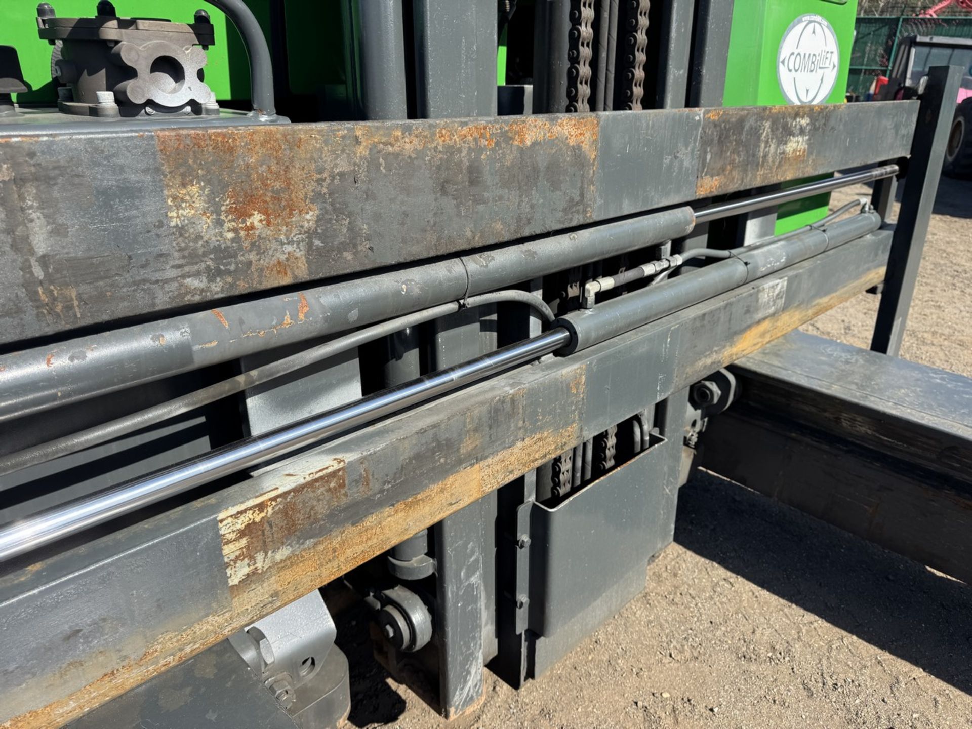 2014 COMBILIFT C8000 Kubota Diesel - Image 17 of 27