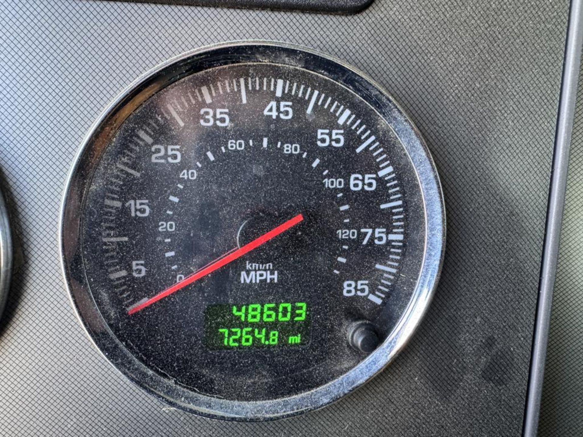 2020 Kenworth T370 Single Axle Dump 48k Original Miles - Image 40 of 46