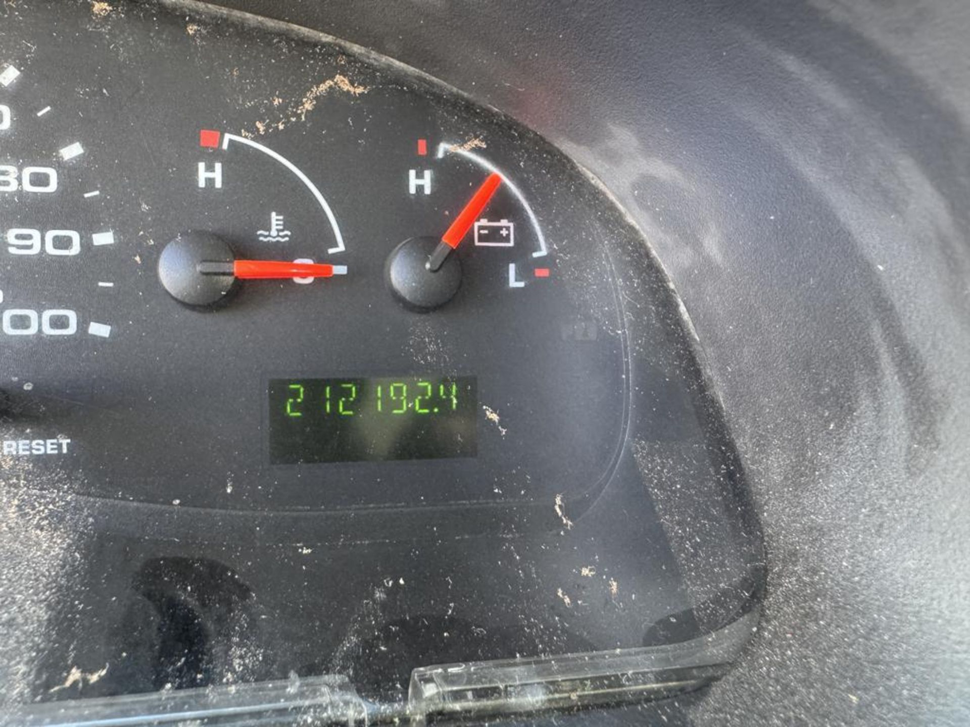 2006 Ford E-250 - Image 15 of 16