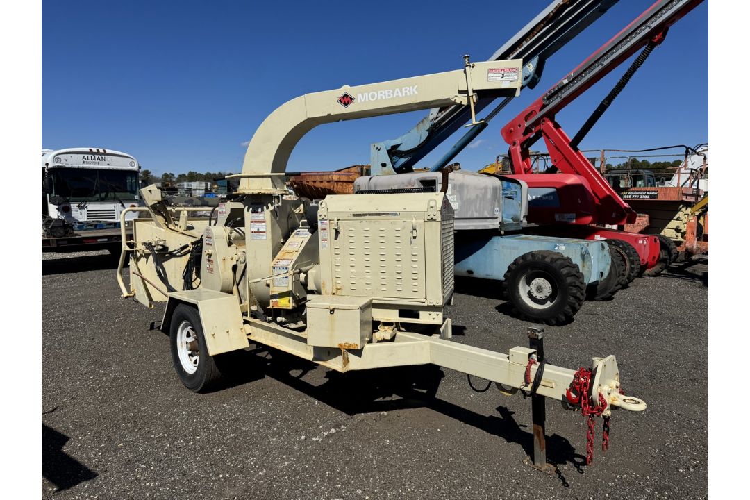2016 Morbark Beever M12D Wood Chipper - Image 1 of 19