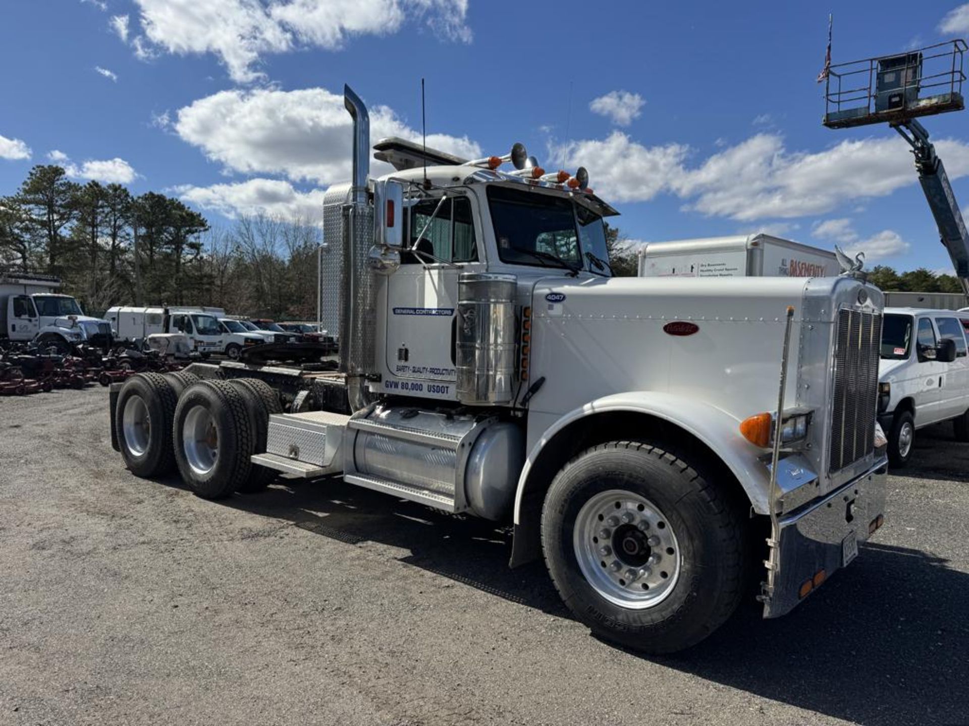 1988 Peterbilt 379 Day Cab Tandem - Image 2 of 46