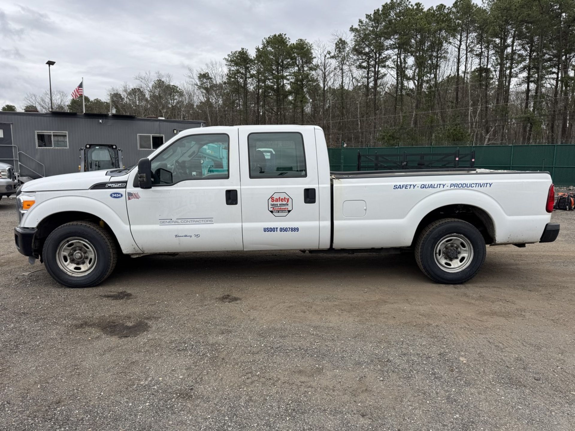 2013 Ford F-250 RWD - Image 10 of 23