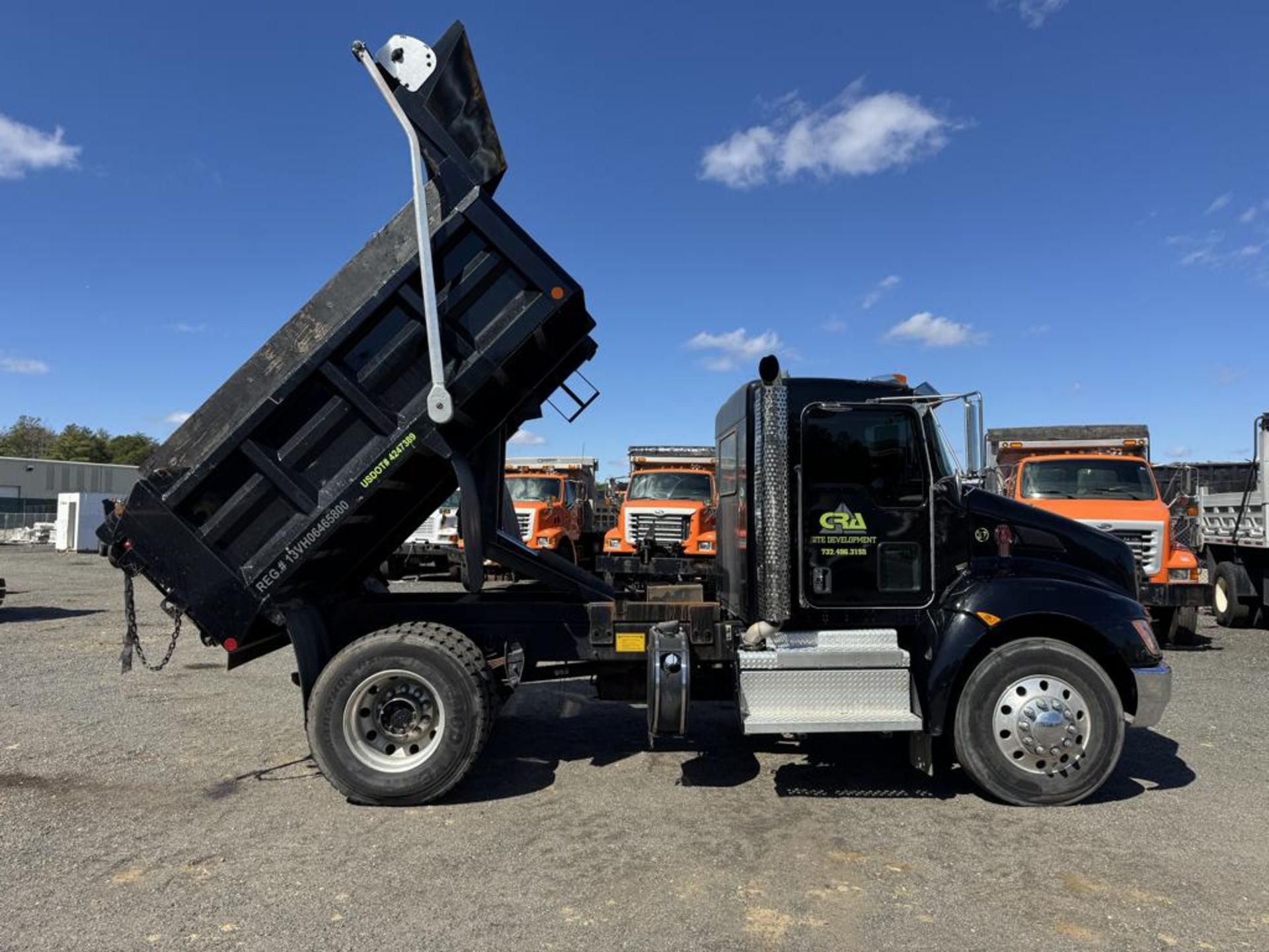2020 Kenworth T370 Single Axle Dump 48k Original Miles - Image 3 of 46