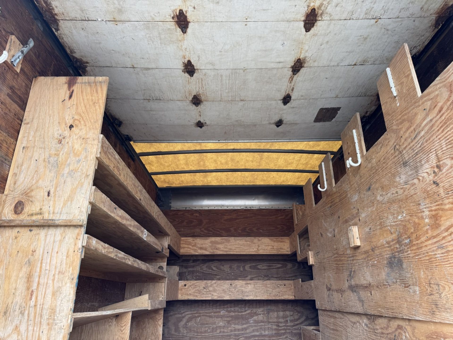 2011 Mitsubishi Fuso FE160 14’ Box Truck - Image 20 of 22