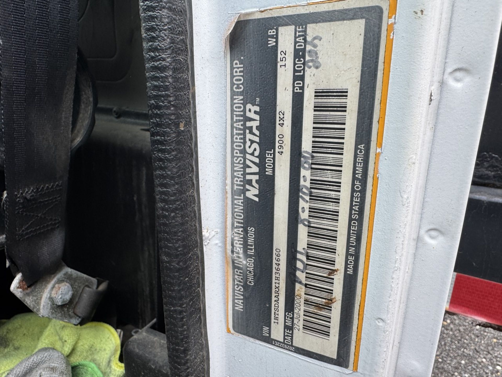 2000 International 4900 w/ Salter (INOPERABLE) - Image 24 of 24